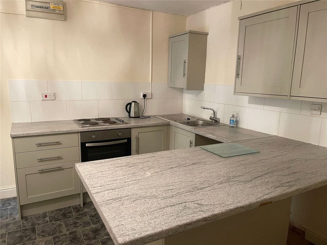 1 bedroom flat, Middle Street South, Driffield YO25 - Let Agreed