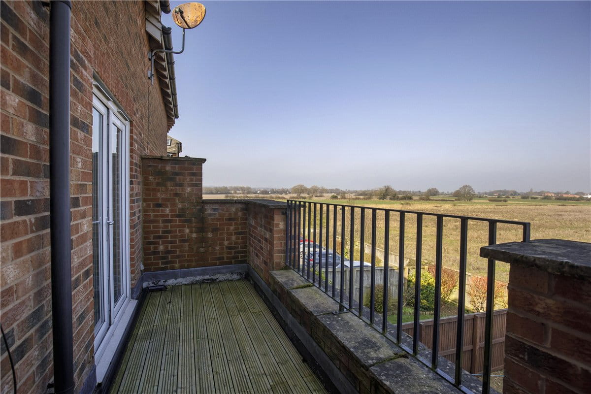 3 bedroom house, Bracken Way, Harworth DN11 - Available