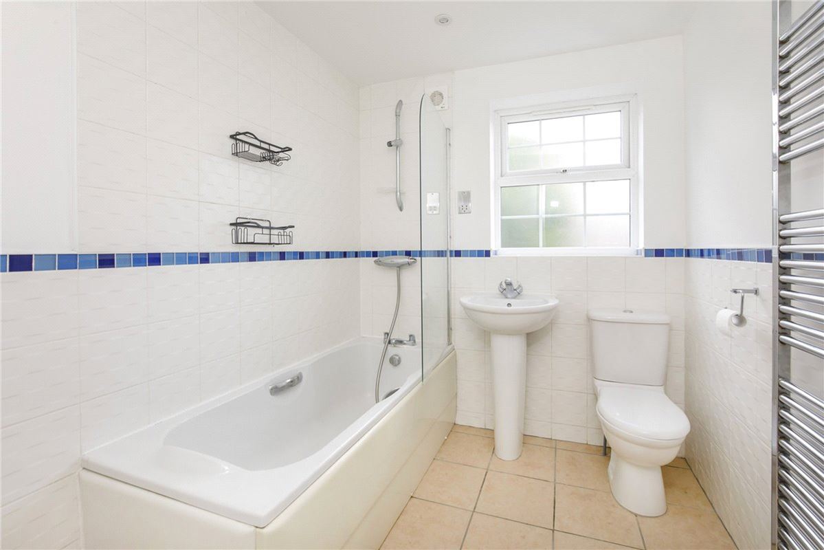 4 bedroom house, Coningham Avenue, York YO30