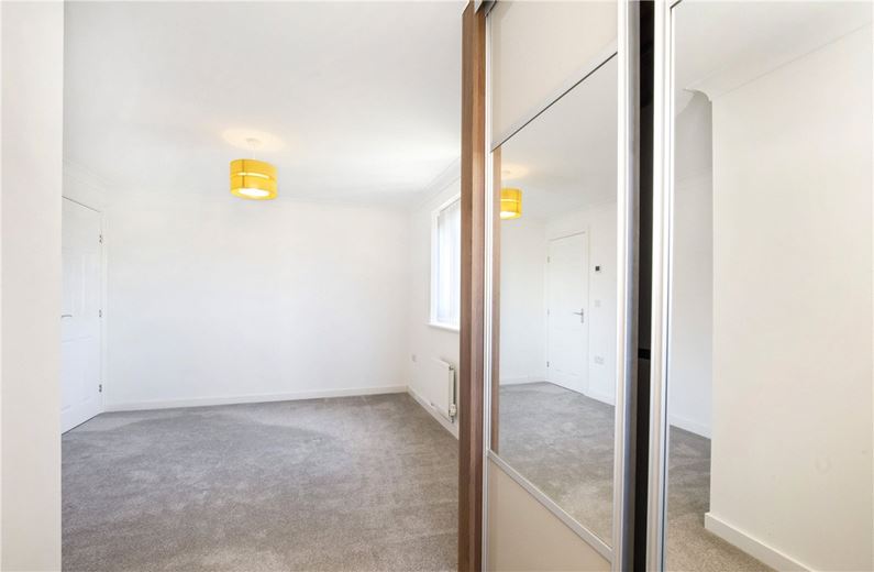 3 bedroom house, Ingleborough Drive, Harrogate HG3 - Available