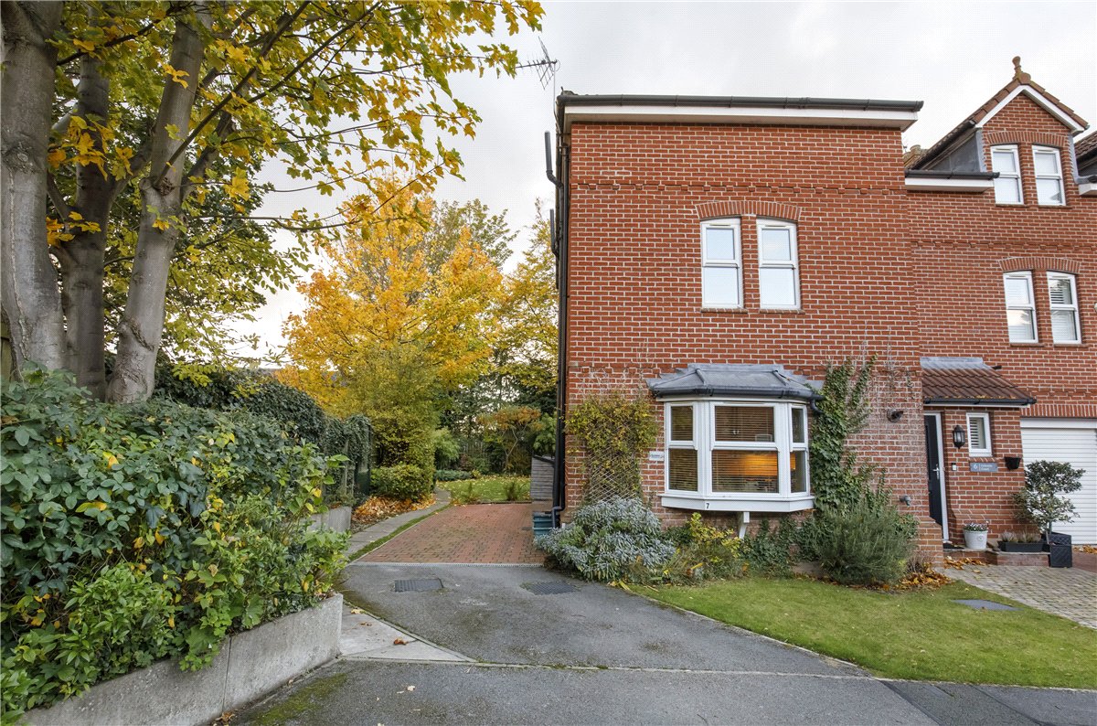 4 bedroom house, Tadcaster Road, Dringhouses YO24 - Available