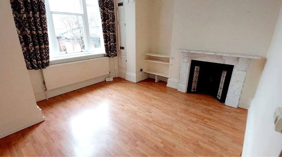 2 bedroom flat, Wenlock Terrace, York YO10 - Available