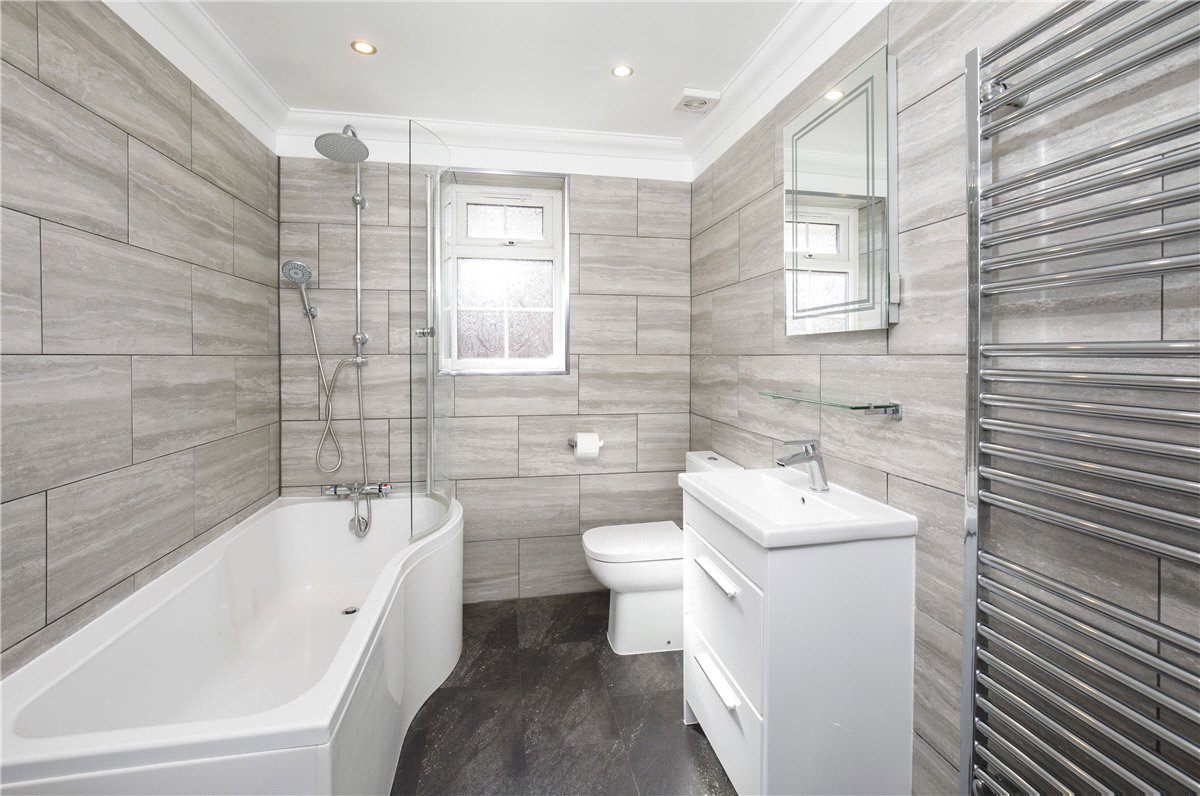 3 bedroom house, Highlands Avenue, Strensall YO32 - Available