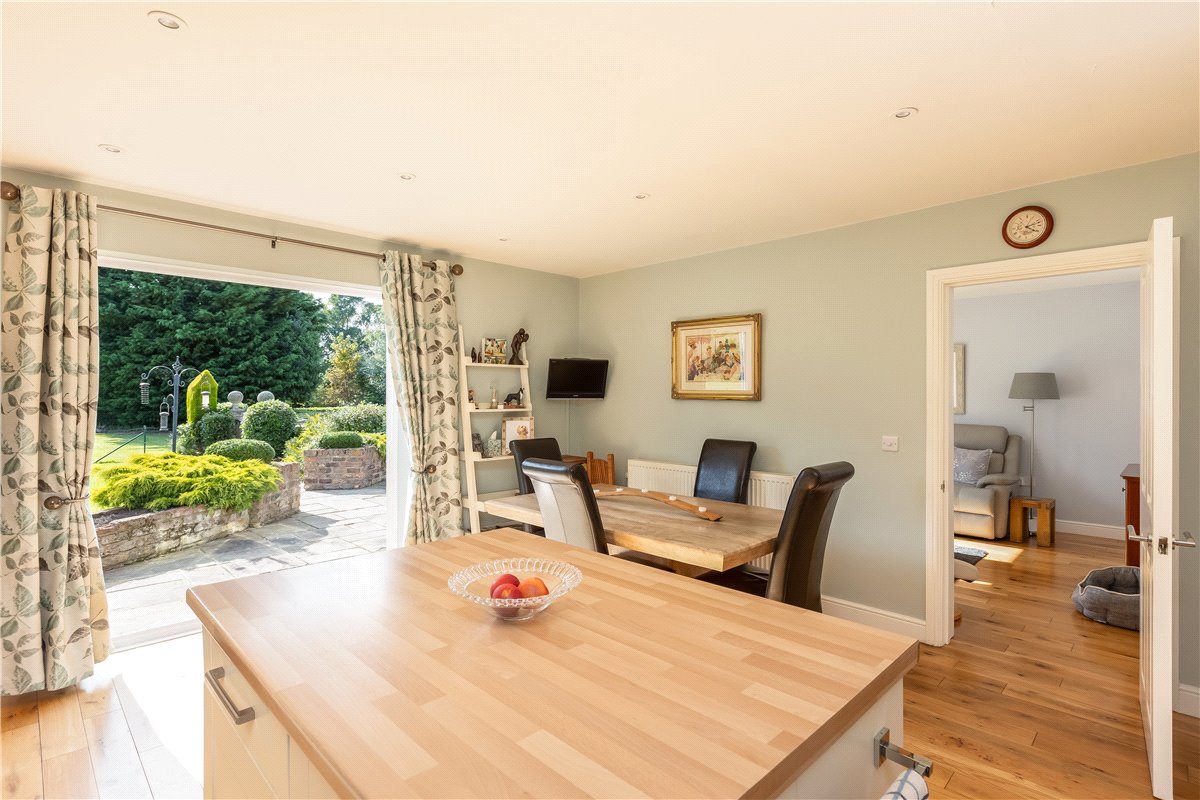 7 bedroom house, Welham, Malton YO17 - Available