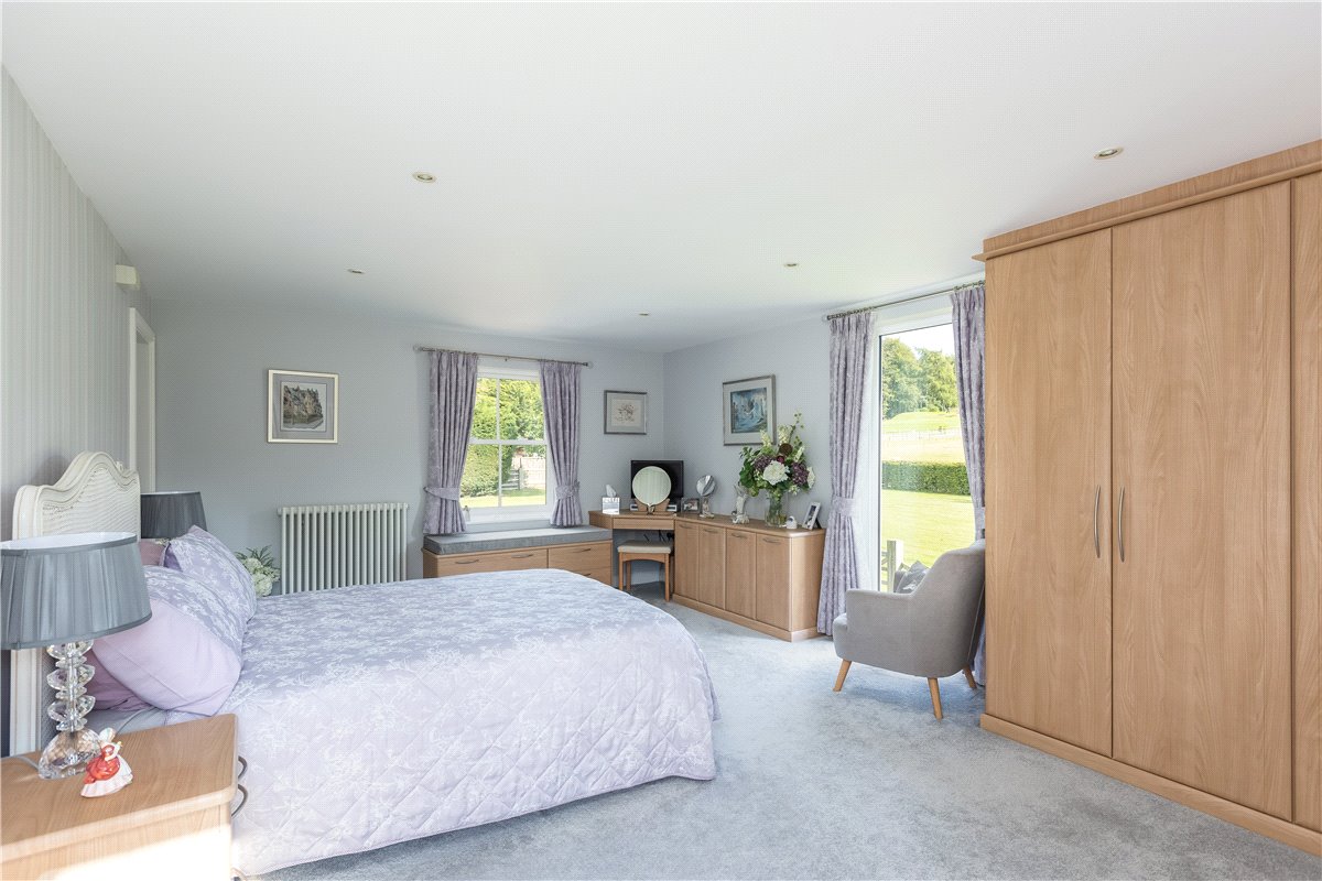 7 bedroom house, Welham, Malton YO17 - Available