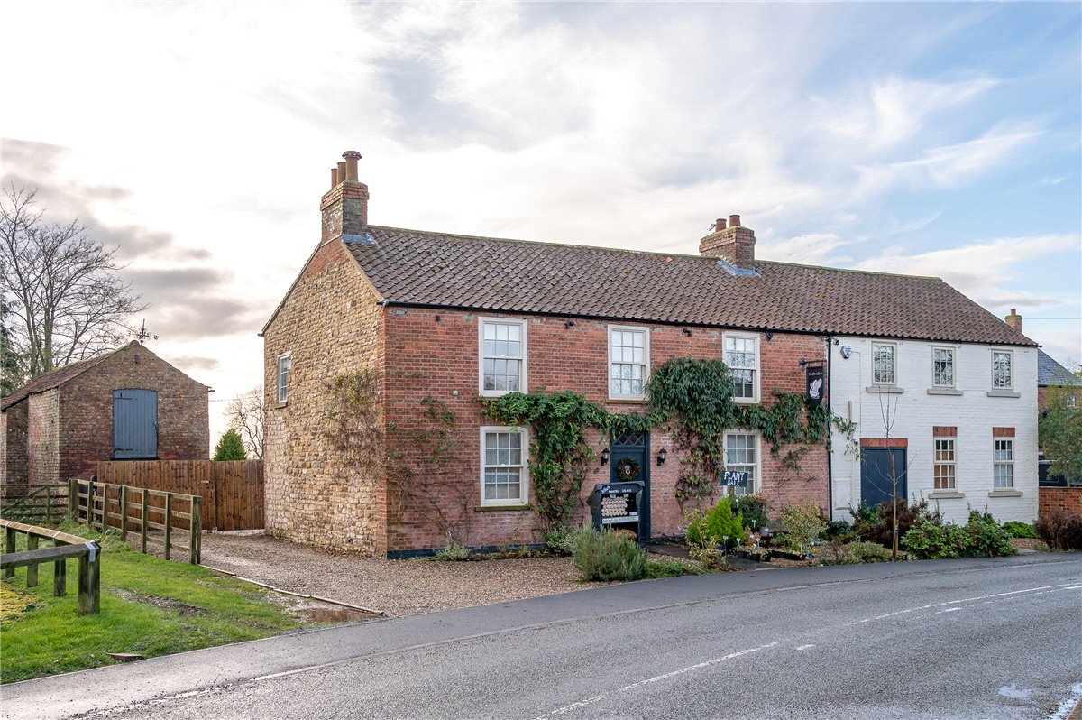 4 bedroom house, The White Swan Inn, YO60 - Sold