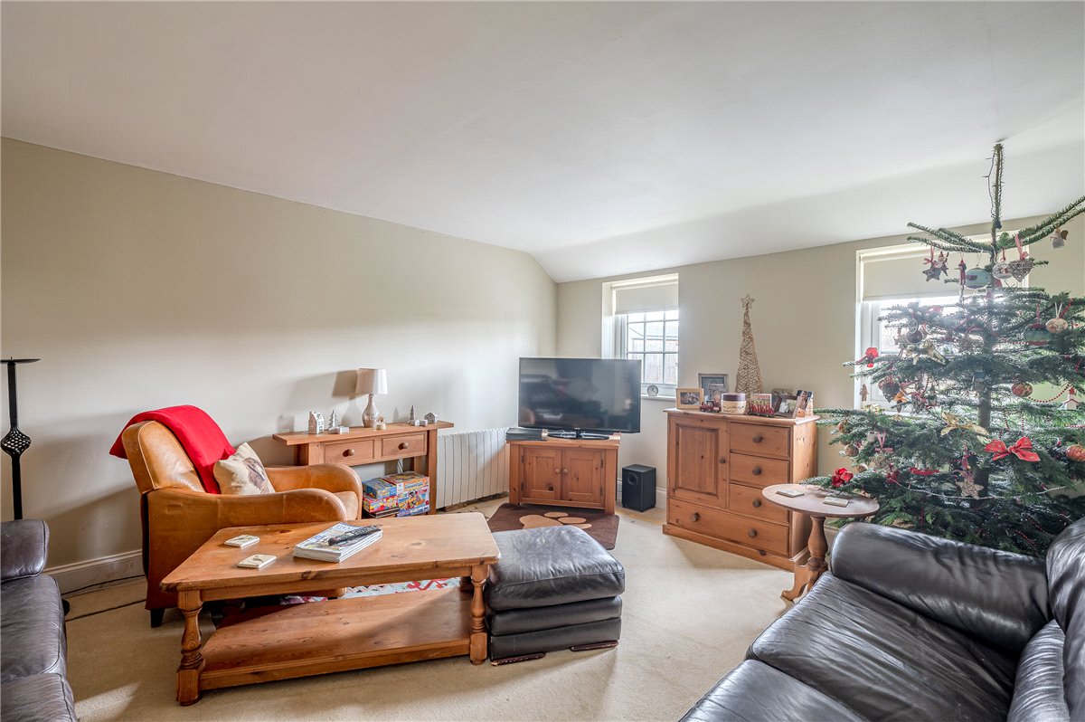 4 bedroom house, The White Swan Inn, YO60 - Sold