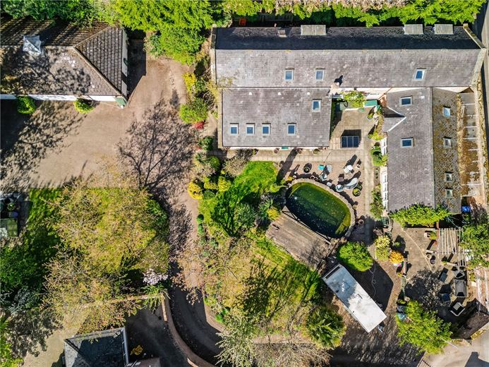 5 bedroom house, School Road, Hemingbrough YO8 - Available