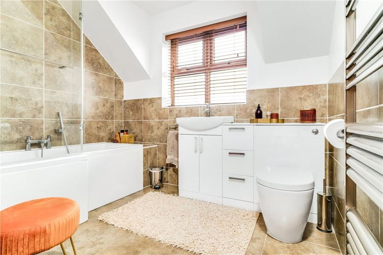 4 bedroom house, Breighton, Selby YO8 - Sold