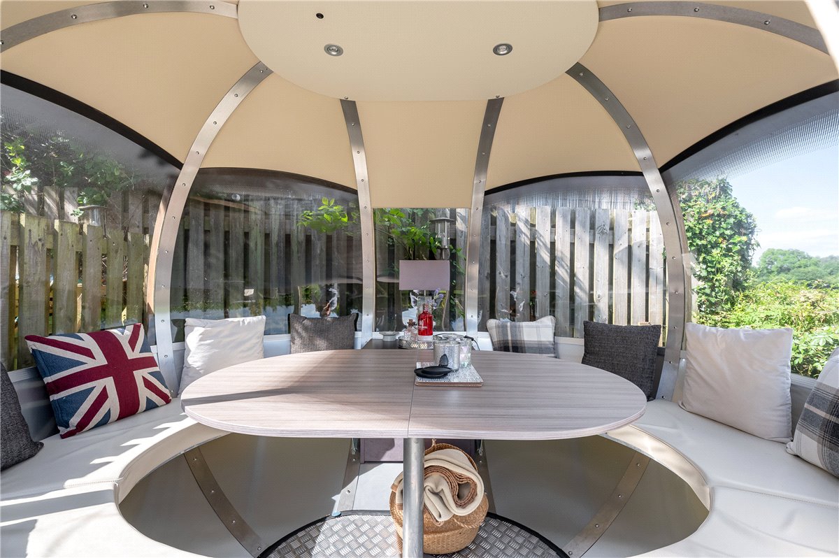 5 bedroom house, Thornbeck, Dunnington YO19 - Sold