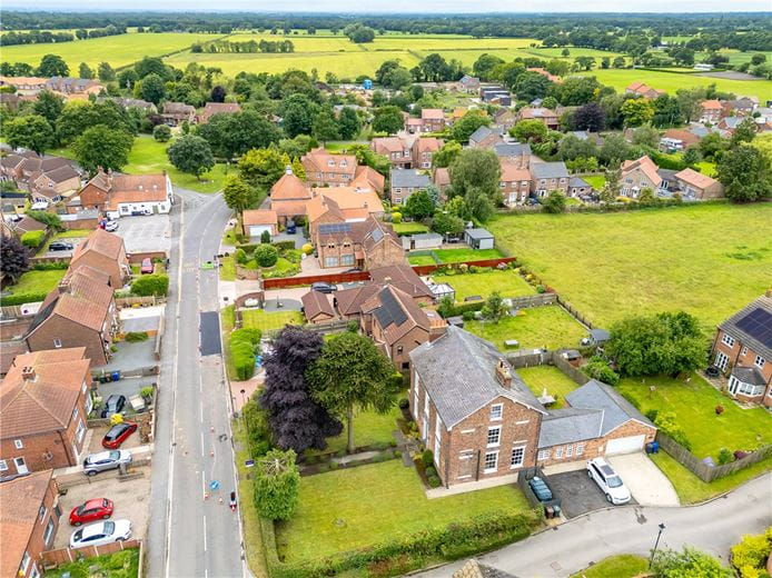 6 bedroom house, Main Street, North Duffield YO8 - Sold STC