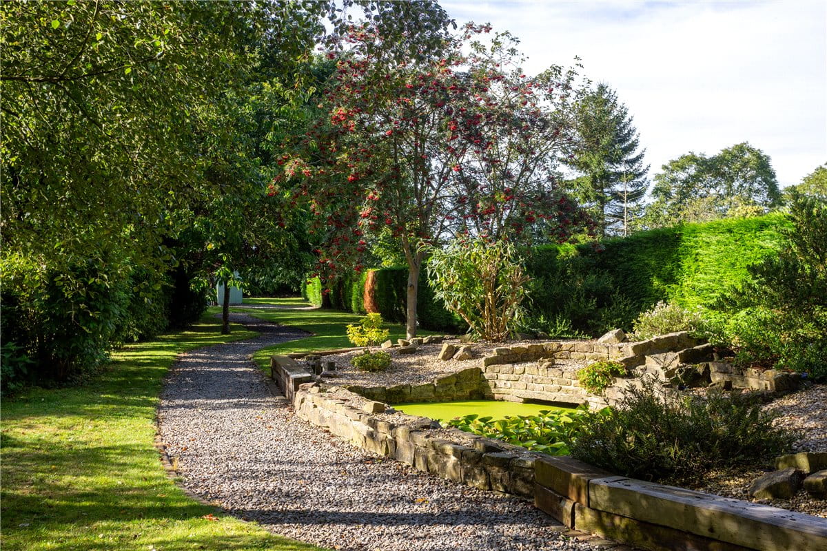 3 bedroom house, Hull Road, Cliffe YO8 - Available