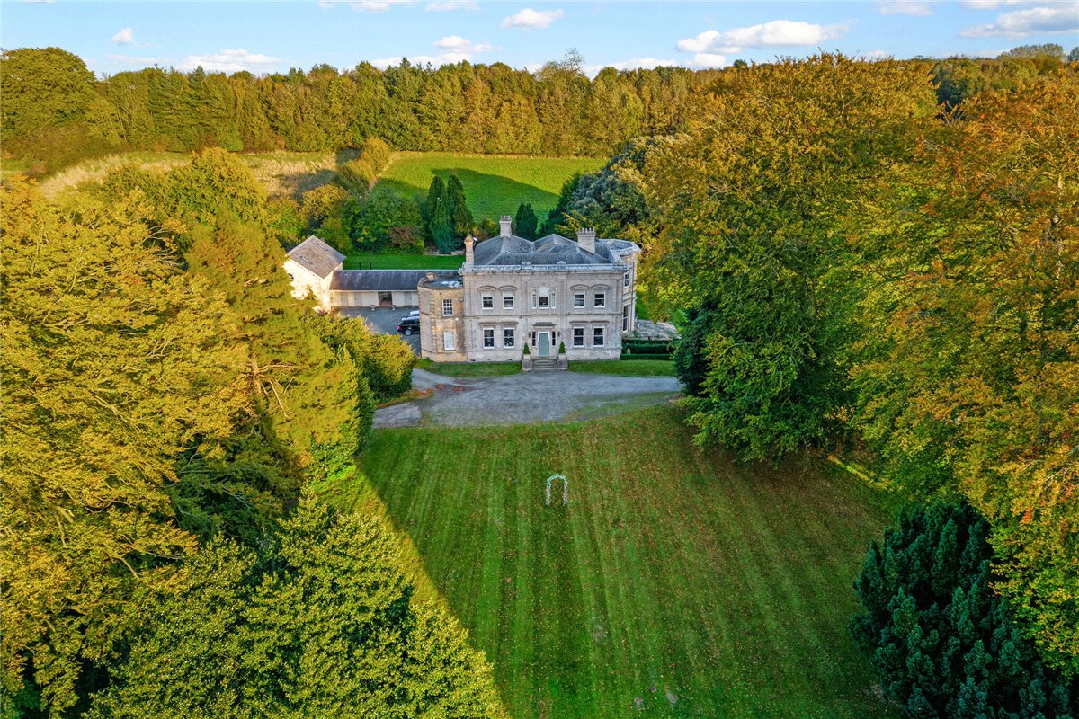 9 bedroom house, Cleatham, Gainsborough DN21 - Available