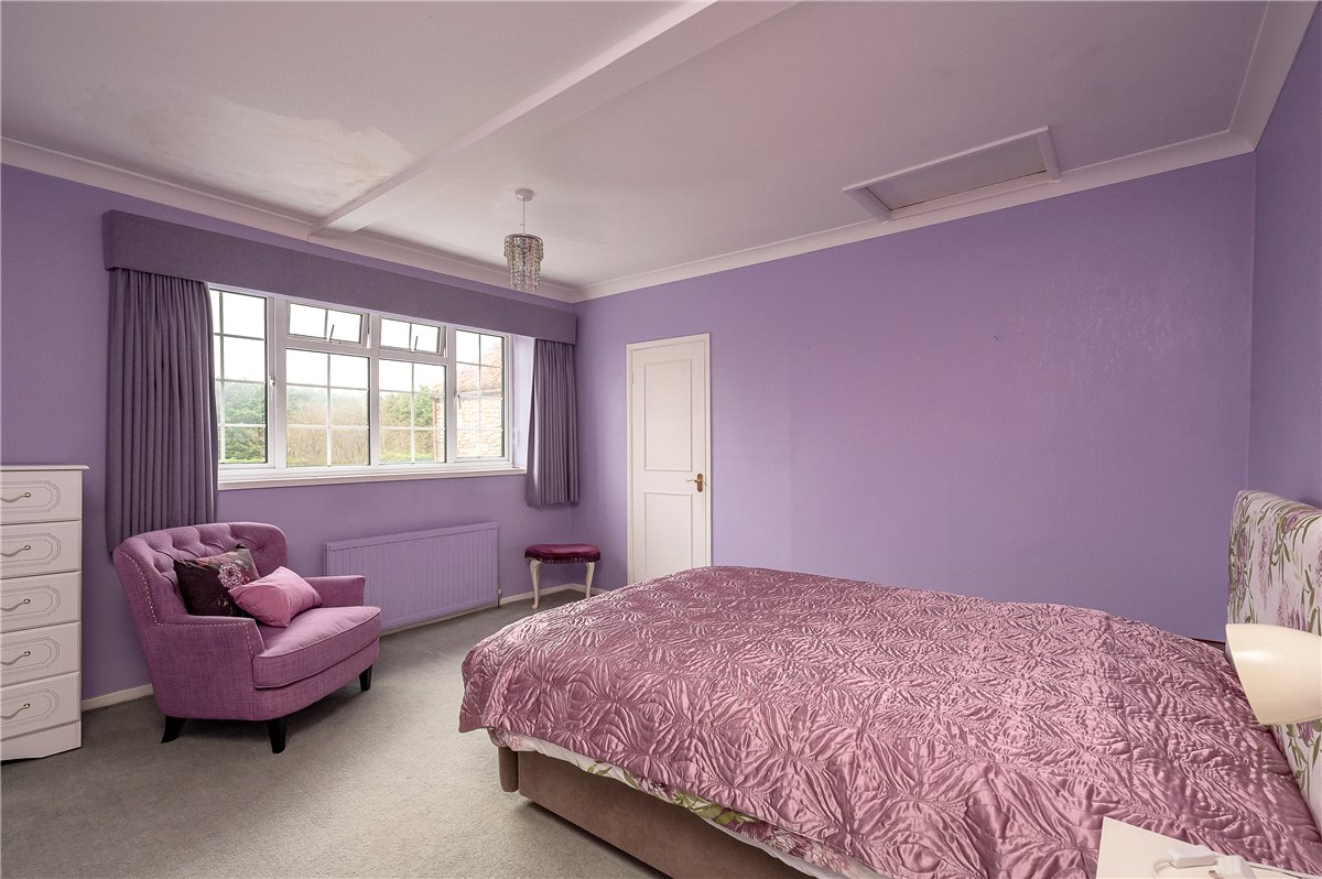 9 bedroom house, Tadcaster Road, Sherburn in Elmet LS25 - Available