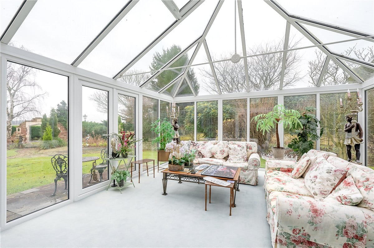 9 bedroom house, Tadcaster Road, Sherburn in Elmet LS25 - Available