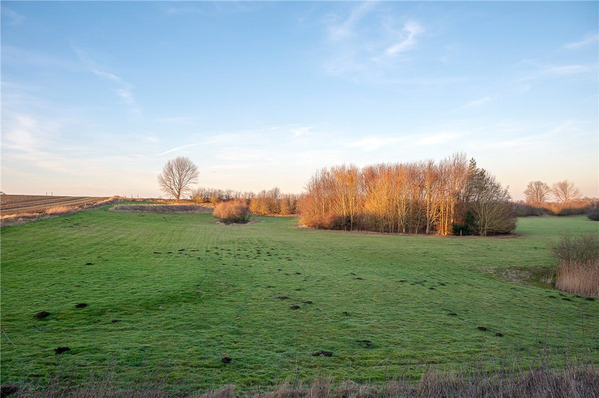 9 bedroom house, Tadcaster Road, Sherburn in Elmet LS25 - Available