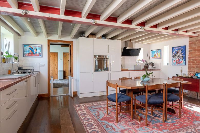 5 bedroom house, Selby Road, Holme-on-Spalding-Moor YO43 - Sold