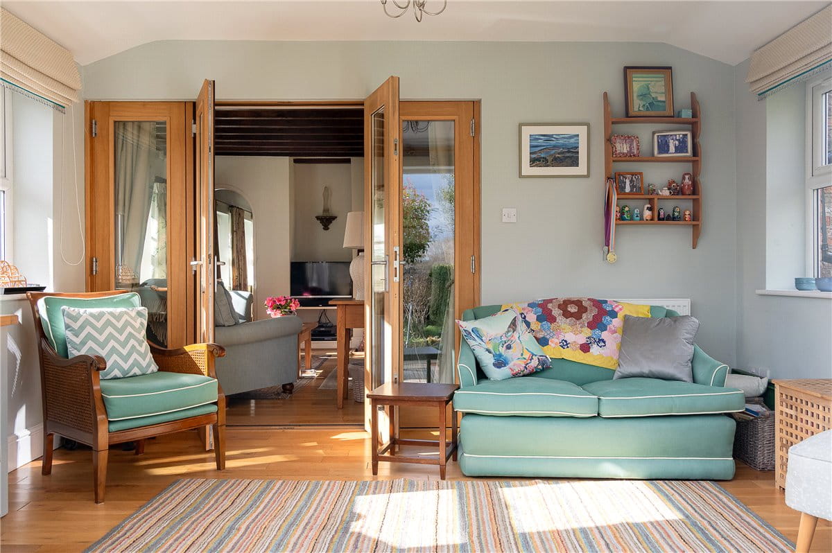 4 bedroom house, Angram, York YO23 - Available