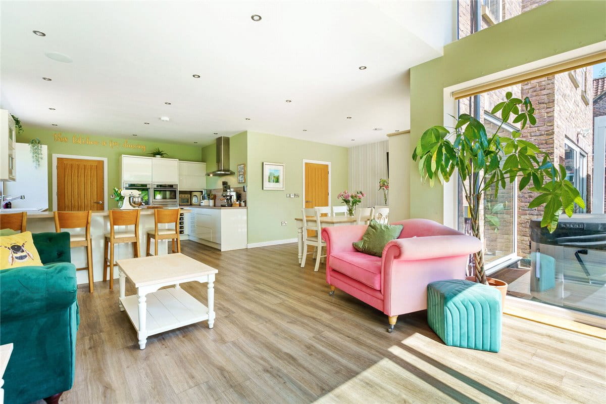 6 bedroom house, Beckside Close, North Cave HU15 - Sold