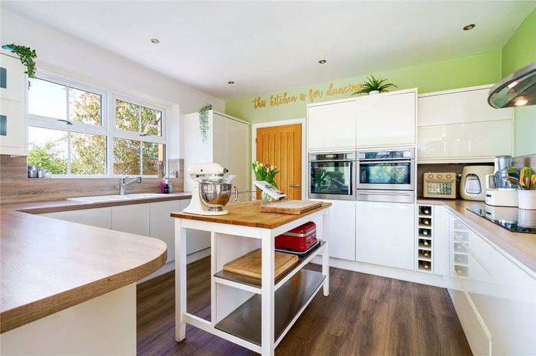 6 bedroom house, Beckside Close, North Cave HU15 - Sold