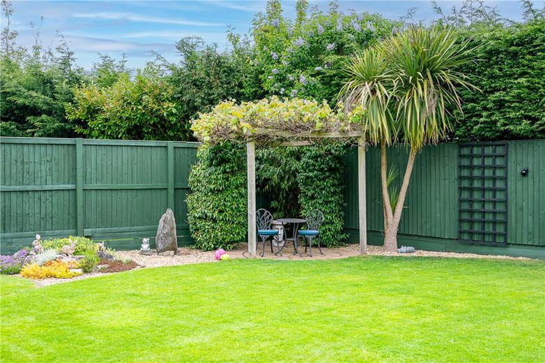 5 bedroom house, The Village, Stockton on the Forest YO32 - Available