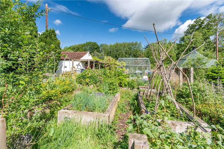 6 bedroom house, The Brickyards, Stamford Bridge YO41 - Sold STC