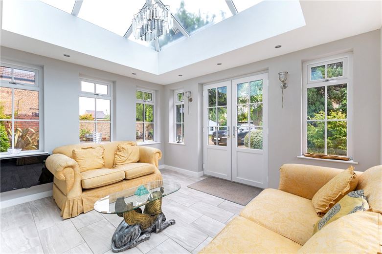 6 bedroom house, Main Street, West Haddlesey YO8 - Sold STC