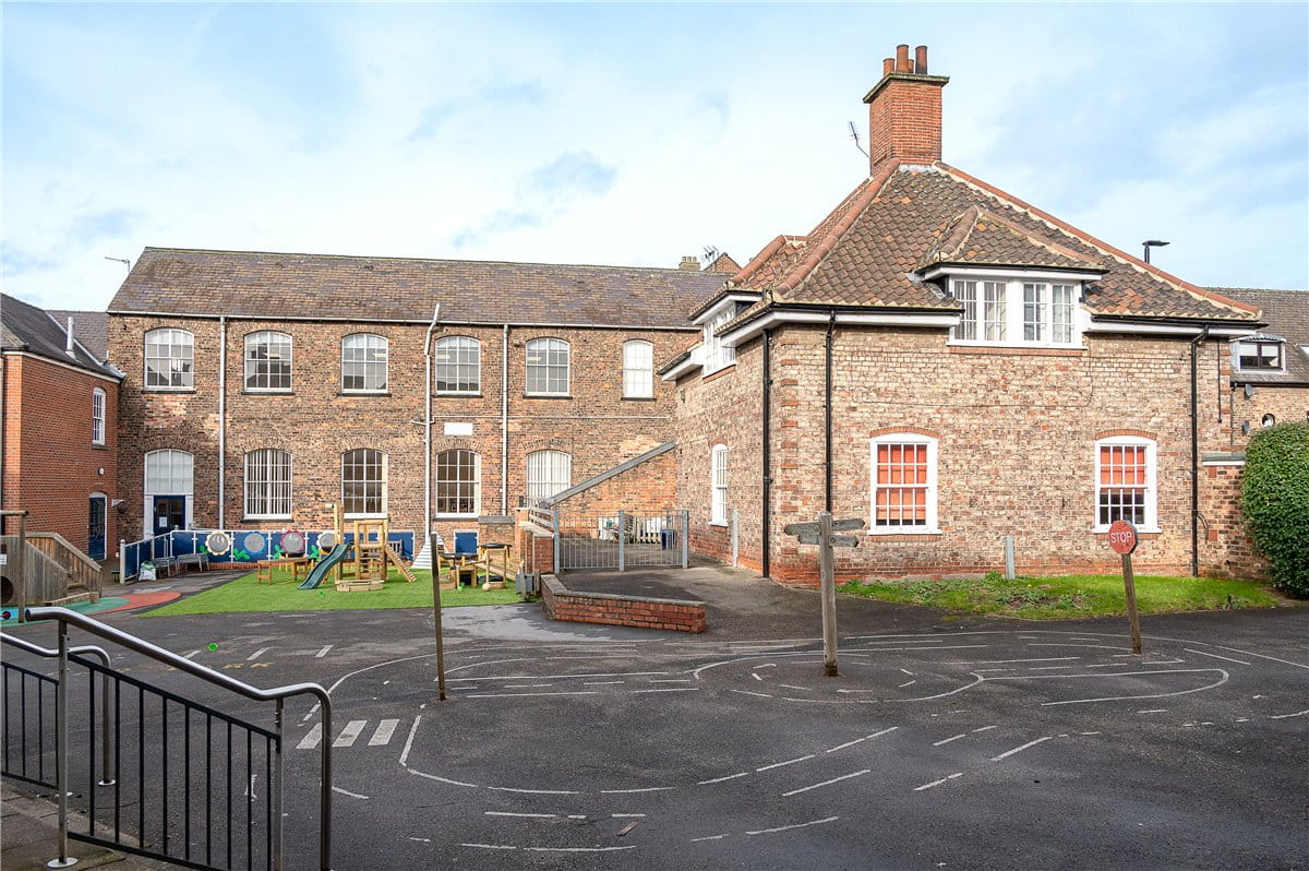 5 bedroom , Dalton Terrace, York YO24 - Sold STC