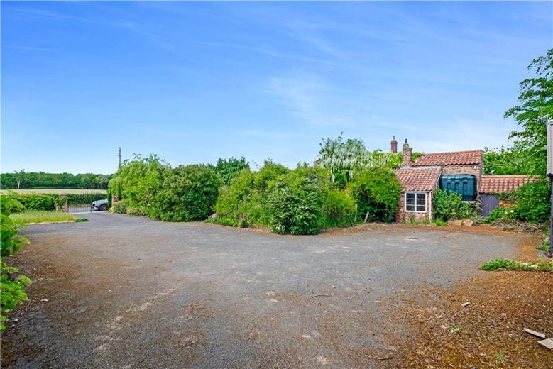 4 bedroom house, Main Street, Sutton on Derwent YO41 - Sold STC