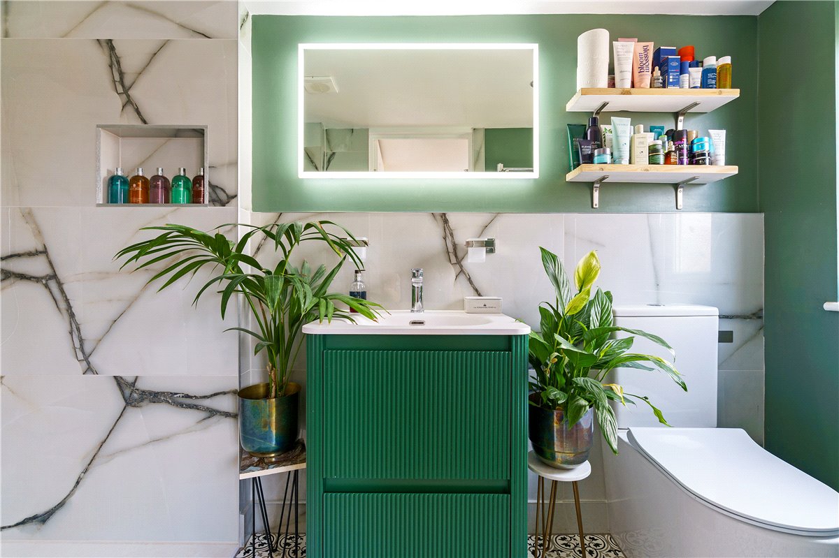 5 bedroom house, Chestnut Avenue, York YO31 - Available