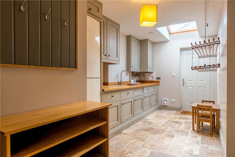 6 bedroom house, Top Lane, Copmanthorpe YO23 - Available