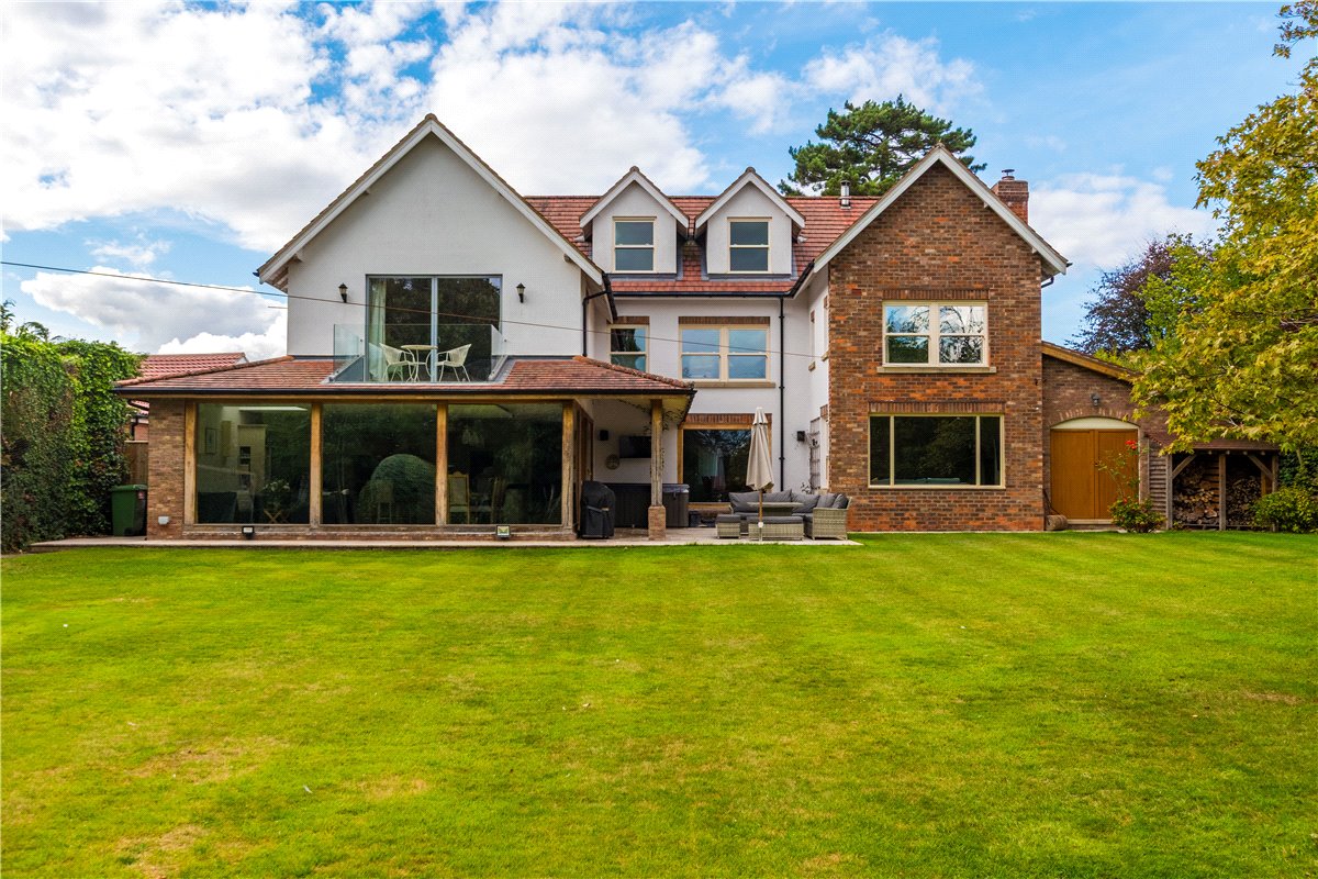 6 bedroom house, Top Lane, Copmanthorpe YO23 - Available