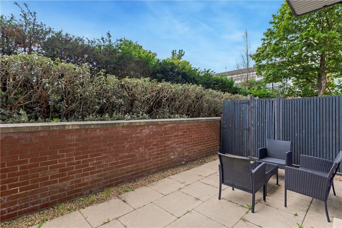 2 bedroom flat, Bishopthorpe Road, York YO23 - Available