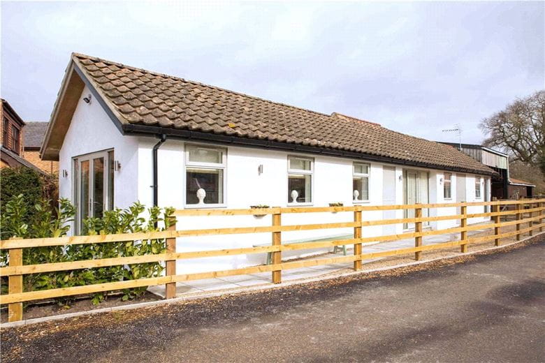 2 bedroom house, The Green, Raskelf YO61 - Sold STC