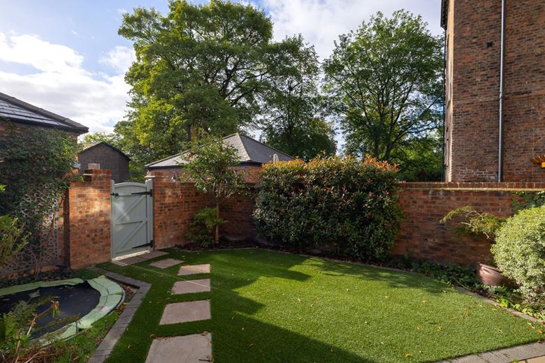 5 bedroom house, Mount Vale, York YO24 - Available