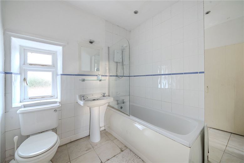 5 bedroom house, Langton, Malton YO17 - Available