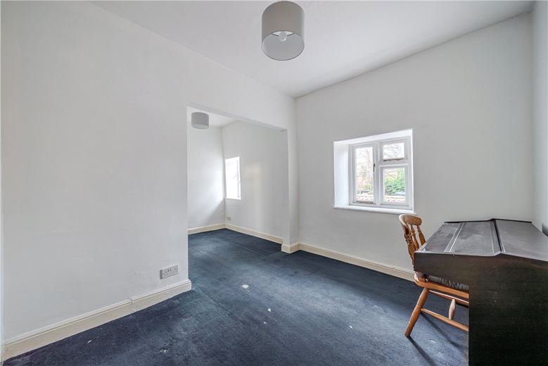 5 bedroom house, Langton, Malton YO17 - Available