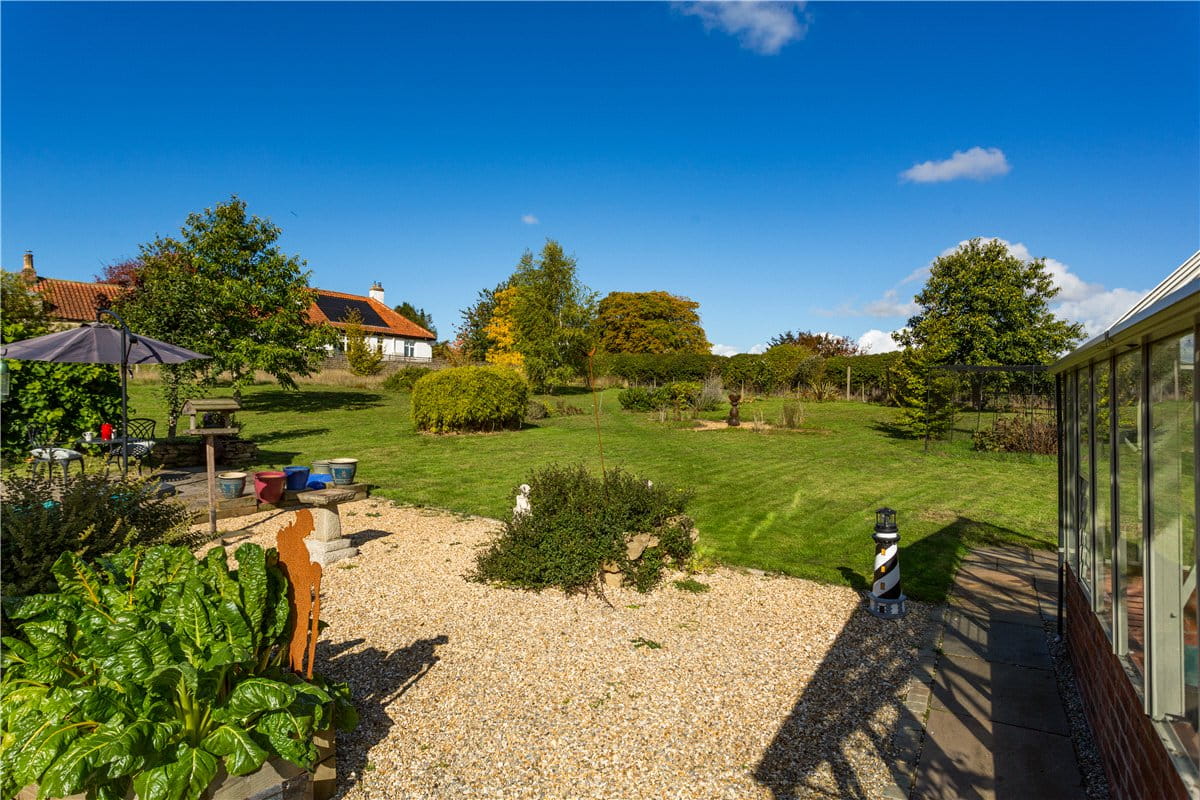 3 bedroom house, Welburn, York YO60 - Available