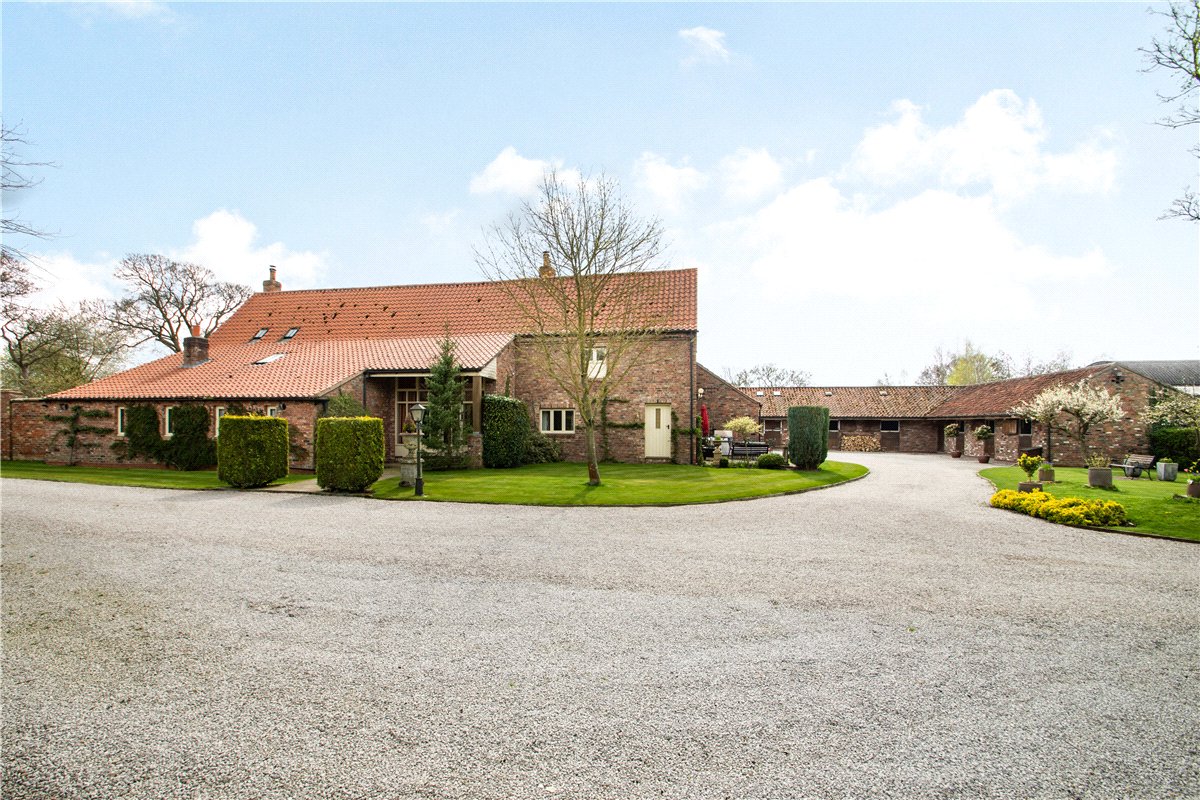 5 bedroom house, Lilling, York YO60 - Available