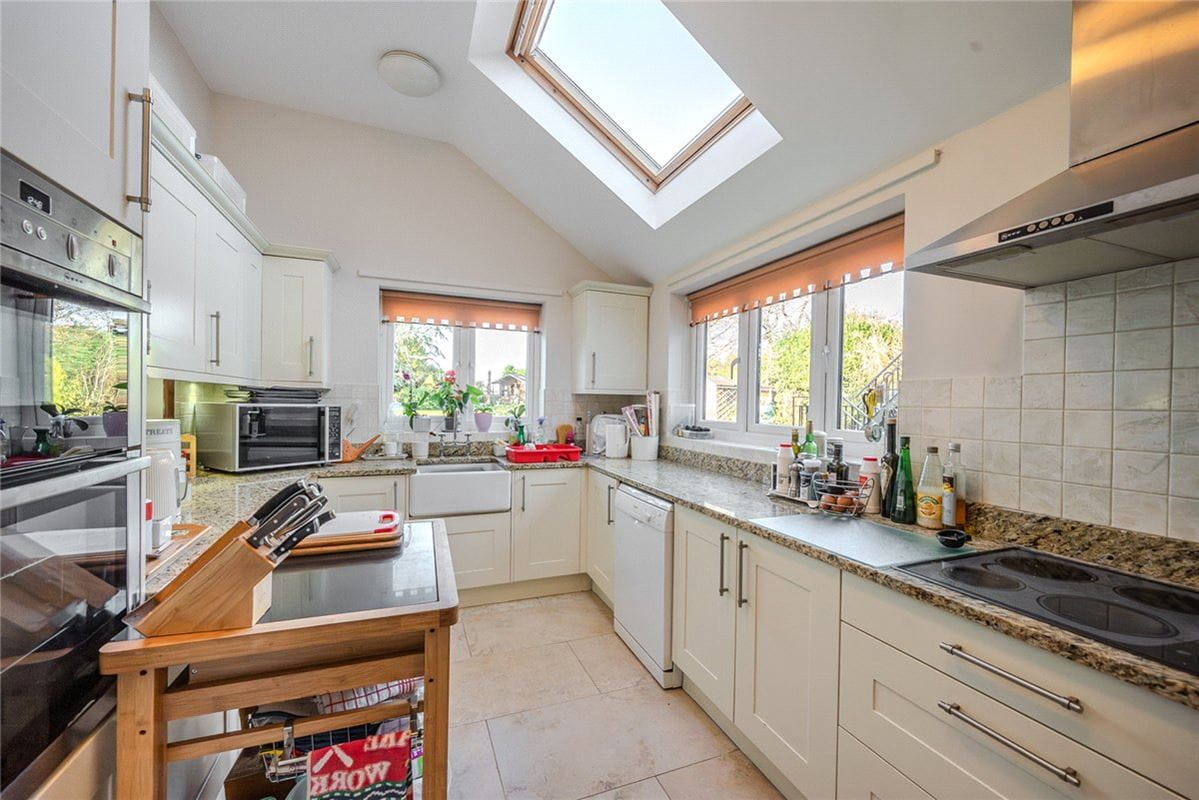 4 bedroom house, Main Street, Sutton on Derwent YO41 - Available