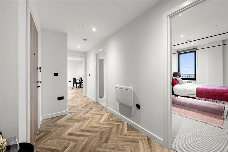 2 bedroom flat, Haxby Road, York YO31 - Available