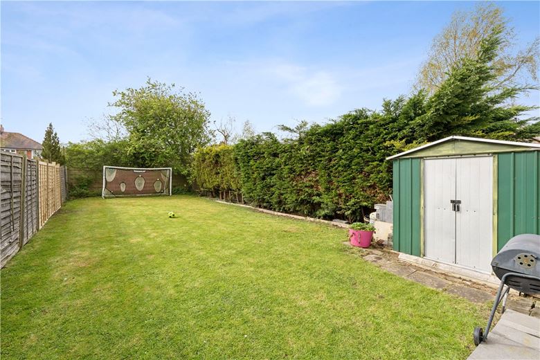 3 bedroom house, Eastfield Avenue, Haxby YO32 - Available