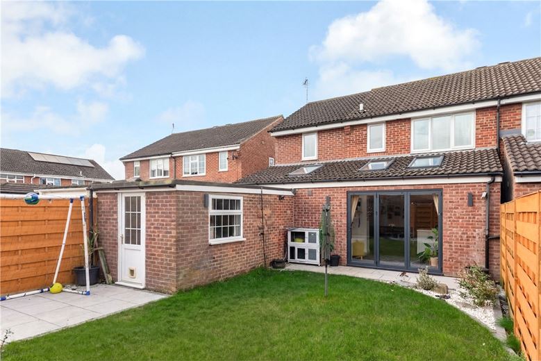 3 bedroom house, St. Giles Way, Copmanthorpe YO23 - Available